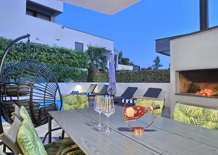 Вилла Celestial *