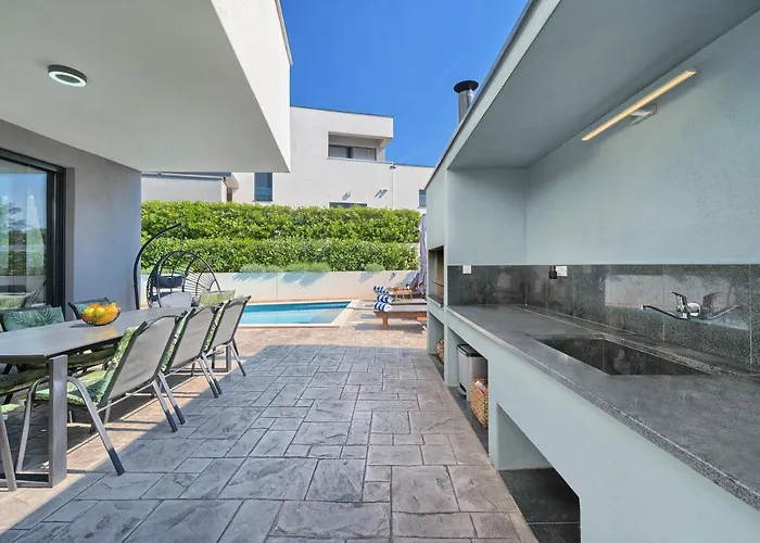 Вилла Celestial Сплит